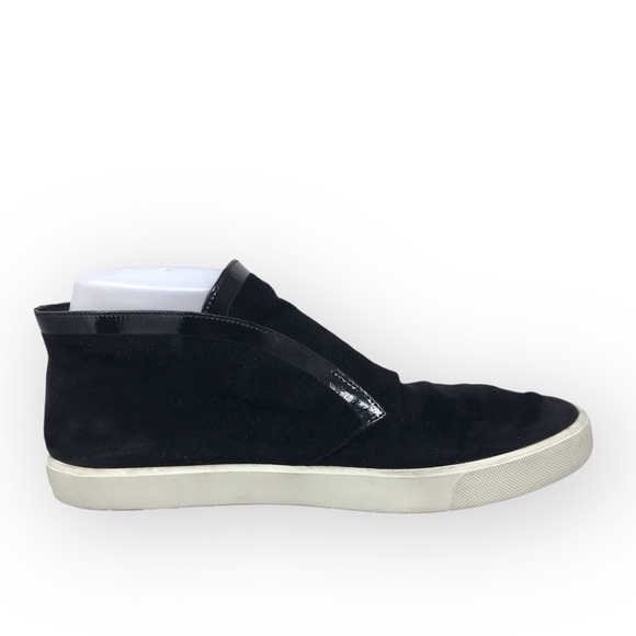 Vince Black Suede Slip-On Sneakers Patent leather Trim Chukka Size 8 - Picture 1 of 7